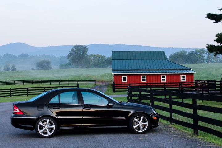 Free parking pass is a taxable benefit, despite employer's business benefits